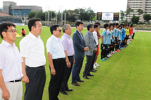 제10회 전국추계 1.2학년 대학축구대회 개막식 참석